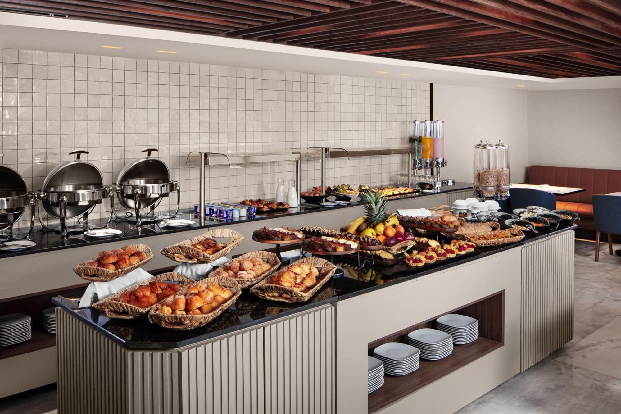 Hotel Courtyard By Marriott Casablanca Downtown Esterno foto