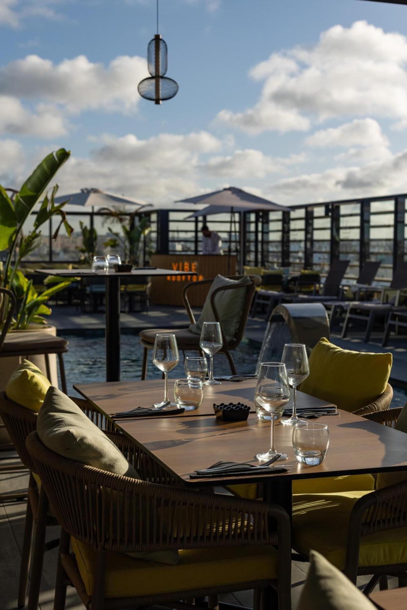Hotel Courtyard By Marriott Casablanca Downtown Esterno foto